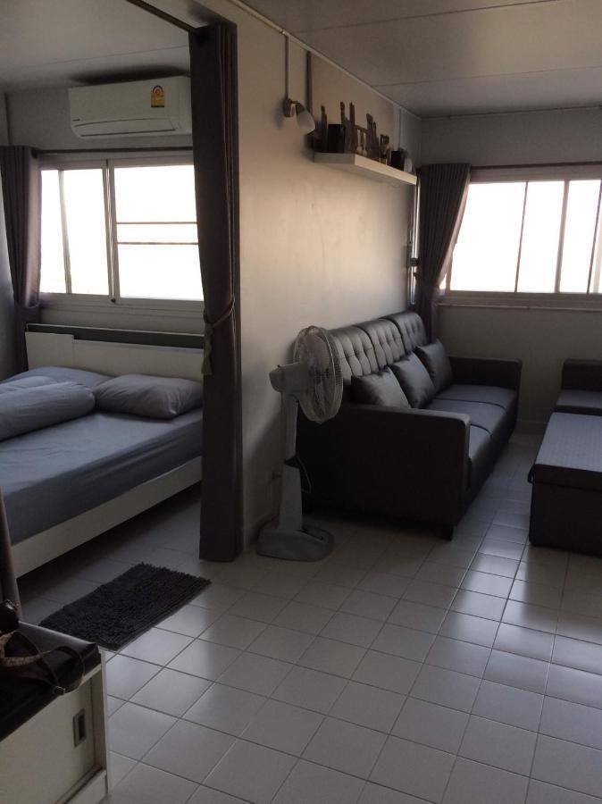 T11 Popula Condo By Prathomlerk Pak Kret Buitenkant foto