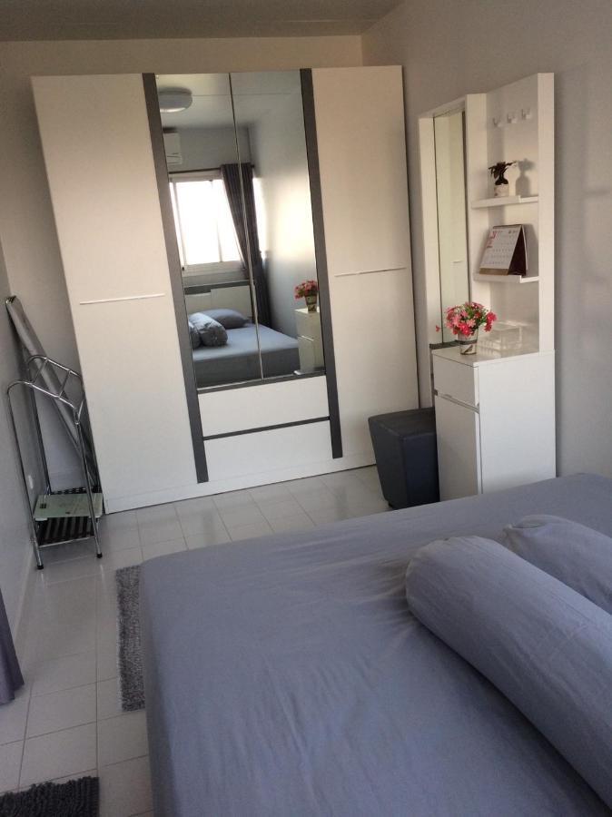 T11 Popula Condo By Prathomlerk Pak Kret Buitenkant foto